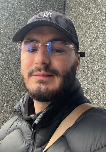 MEET Florian : "Je passais mes nuits à m'arracher les bras, le cou, la nuque et les adducteurs".