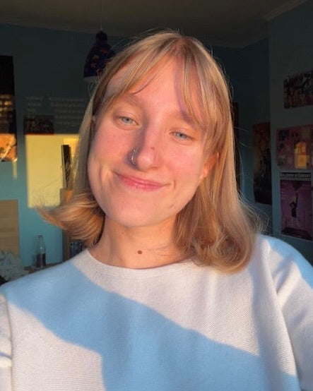 MEET MAÏTÉ : "Aujourd’hui, grâce aux compléments, j’ai plus d’eczéma sur ma poitrine".