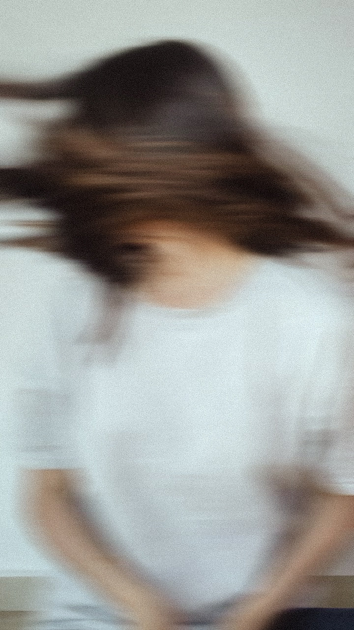 MEET JULIE: "Guérir de l'eczéma, c'est possible, même pour vous."