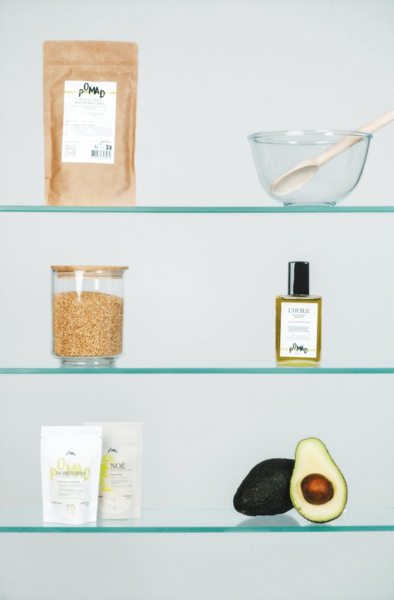 Eczéma et psoriasis : quelle différence et comment adapter sa routine?